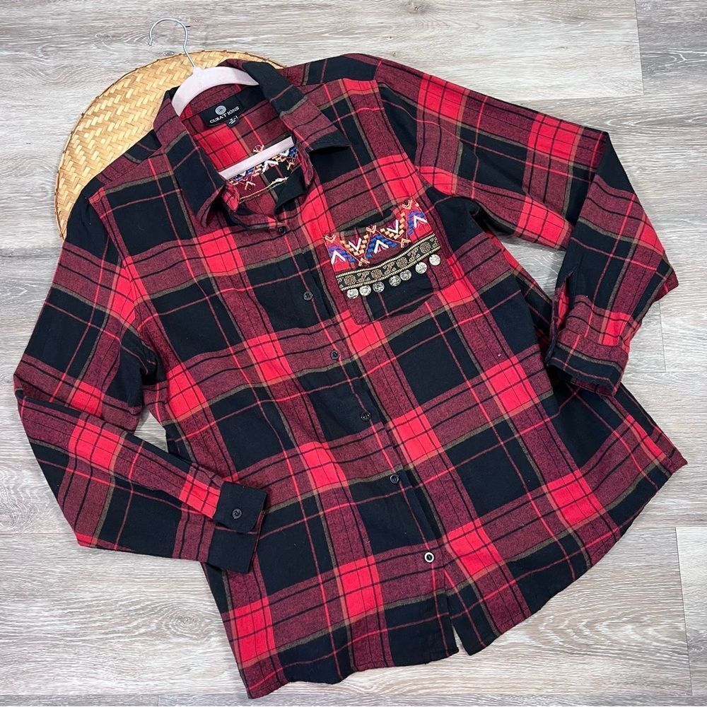 Curations bohemian beadedā embroideredāflannel shirt